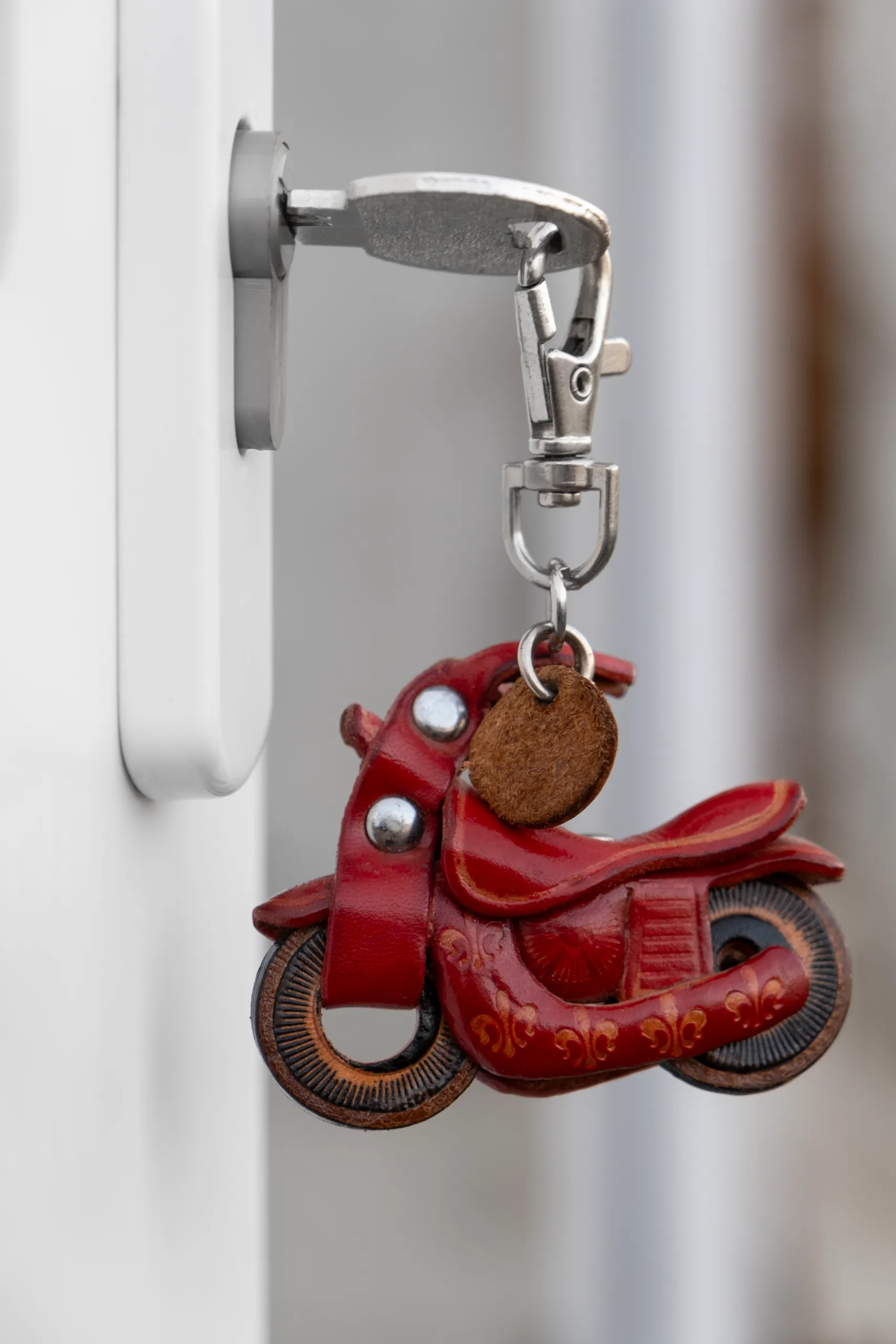 key-door-lock